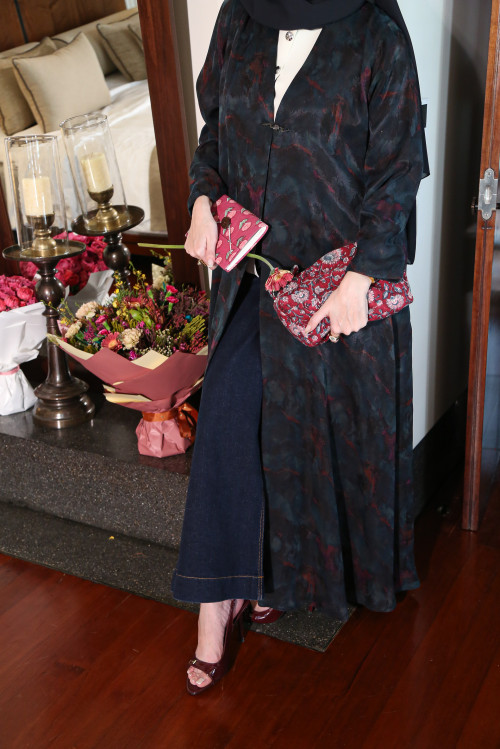 عباية كوبرو فاخرة  - Dark Mystic Marble