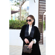 عباية كولار سوداء