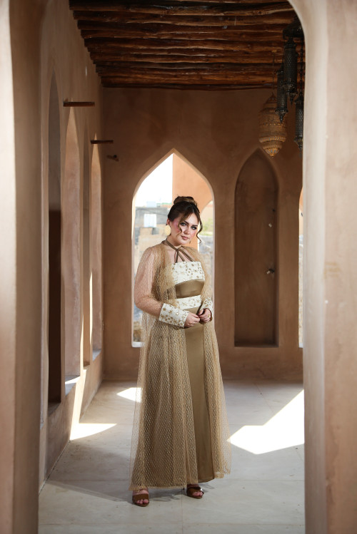 فستان برونزي ناعم