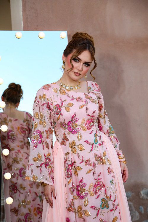 أميرة الورد