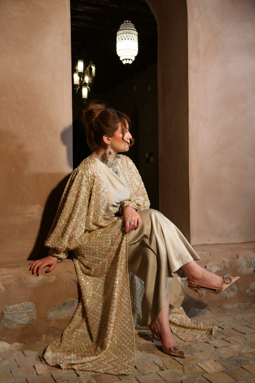 بشت عاجي فاخر— Moonlight