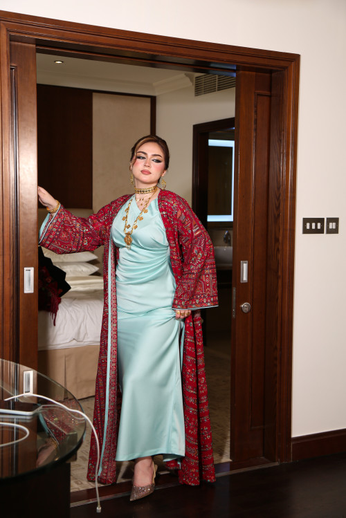 بشت كشميري - فيروز قرمزي