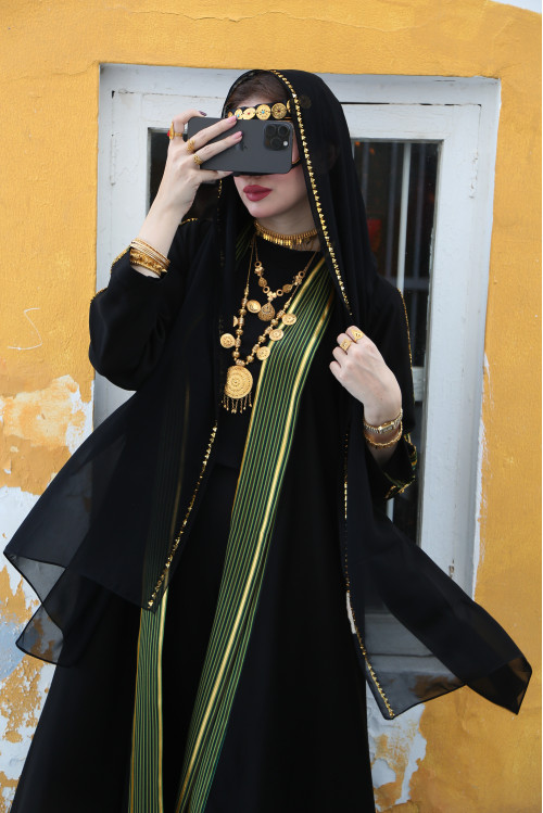 National Day abaya in green