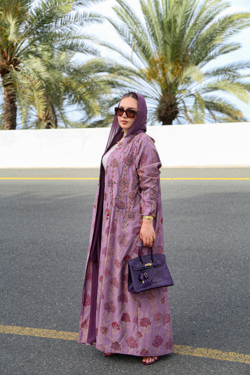 عباية زهرية مزخرفة - لافندر وورود برية