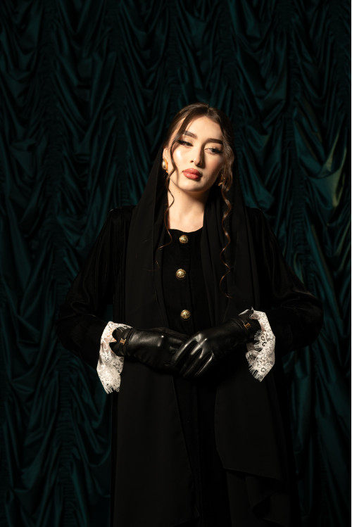 Black velvet Victorian abaya