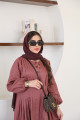 Linen abaya in burgundy