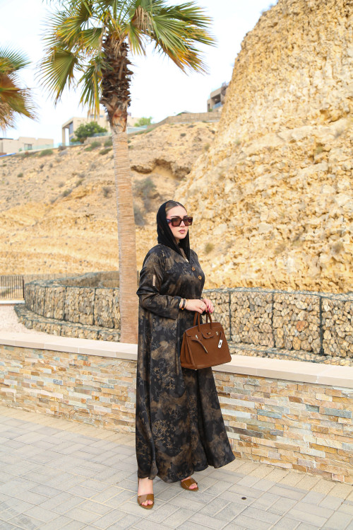 Abaya with golden patterns ( Golden Garden )