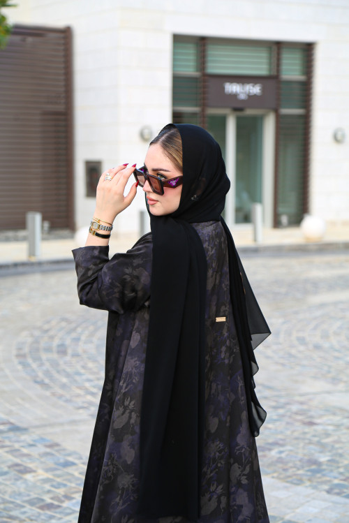 Abaya with purple patterns ( Purple flowers )