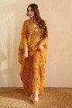 A luxurious Gulf dress in amber color