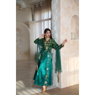 Luxurious Arabic set in green
