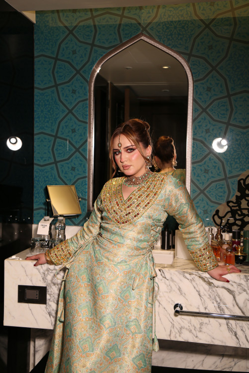 ثوب بيزلي (فيروز)