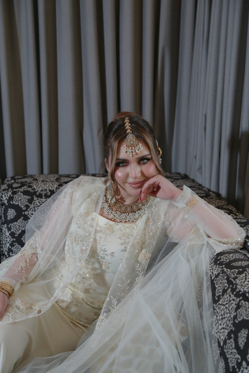 الاميرة- Ivory Cream