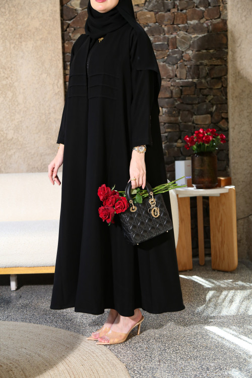 Black practical abaya