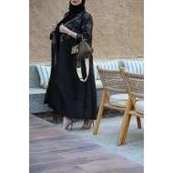 Black abaya printed with gray flowers