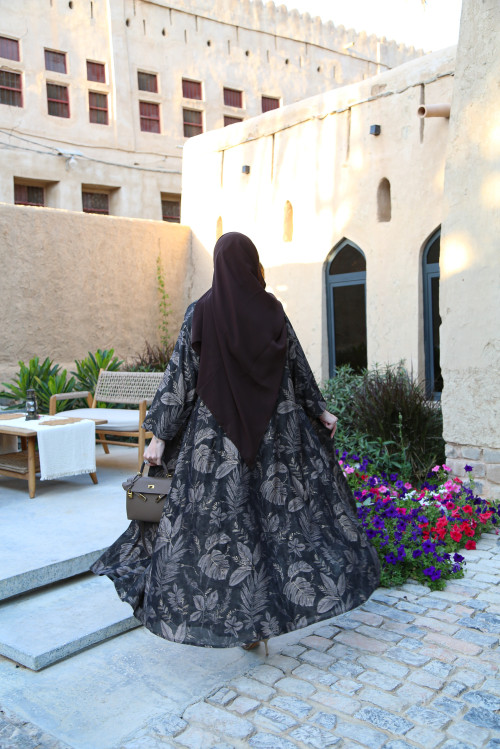 Gray patterned abaya