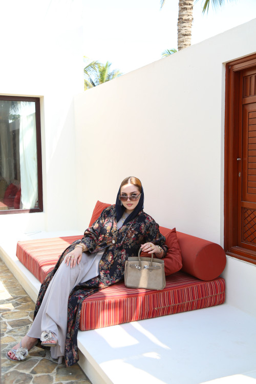 عباية الورود- Midnight Navy