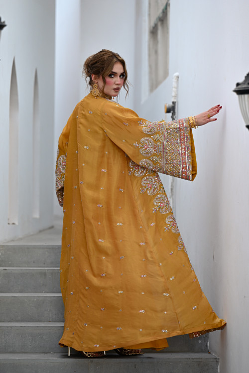 طقم هندي فاخر - Golden Yellow 