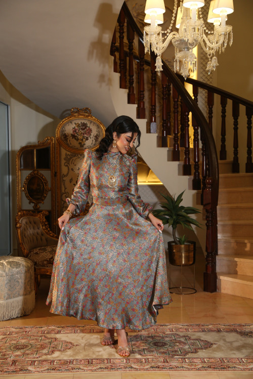 طقم سماوي- skirt set