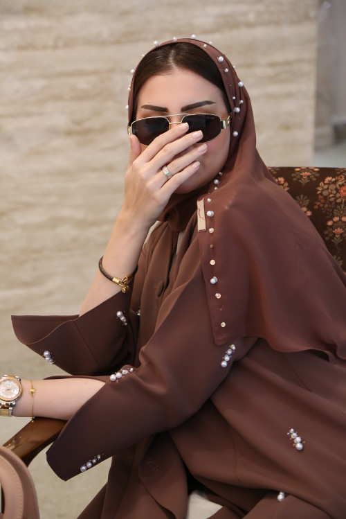 Mocha abaya embroidered with lulu