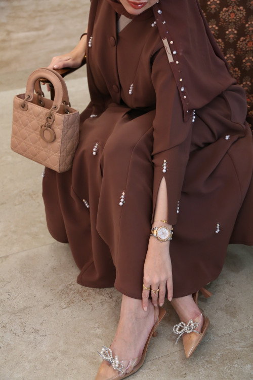 Mocha abaya embroidered with lulu
