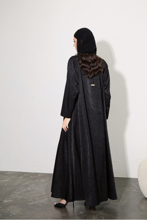 Luxurious abaya with small flowers