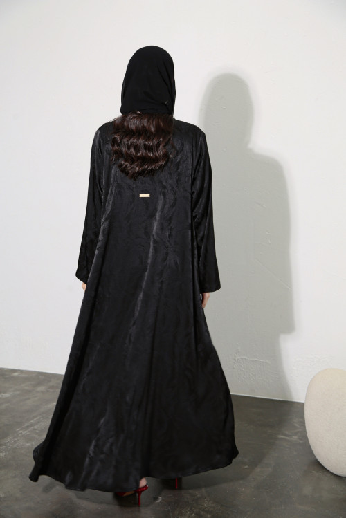 Wavy jacquard abaya