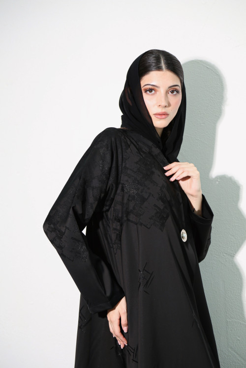Black abaya with a luxurious pearl button