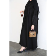 Practical abaya with classic buttons and jacquard sleeves