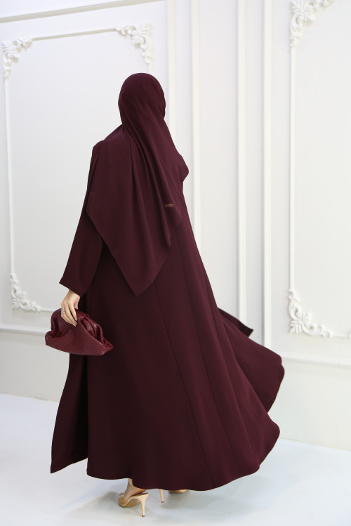 Luxurious maroon abaya