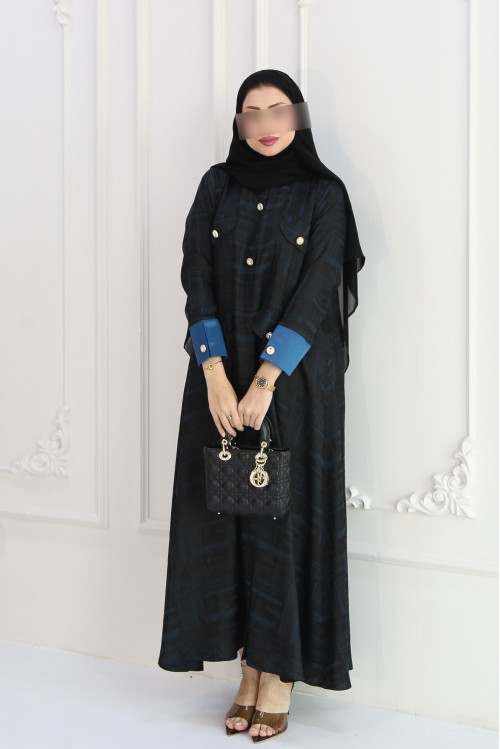 Satin crepe abaya with blue sleeves