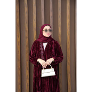 Abaya made of maroon velvet