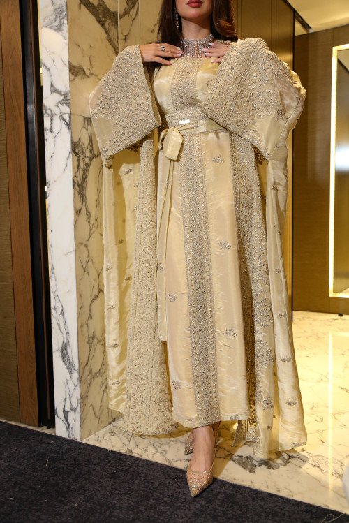 Royal embroidered kaftan - cream