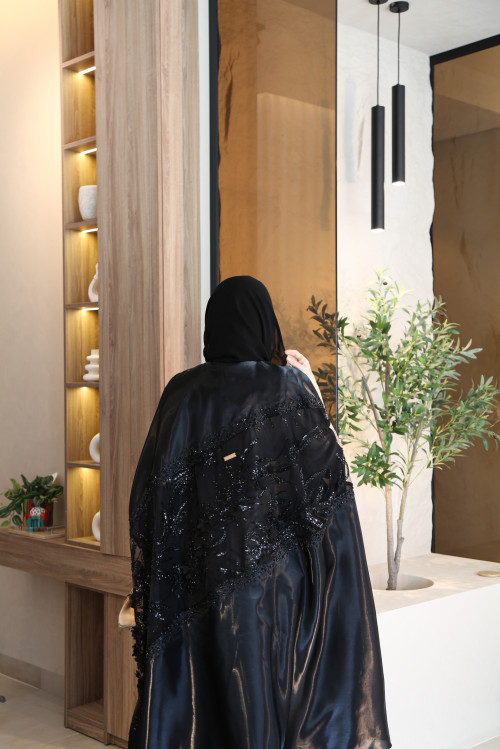 Luxurious organza abaya