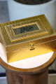Golden gift box - a luxury suitable for elegant occasions