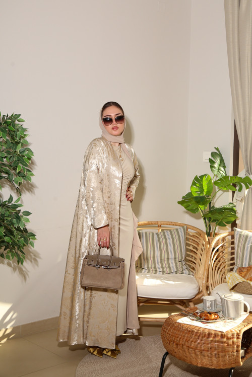 عباية الورود  - Pearl Beige