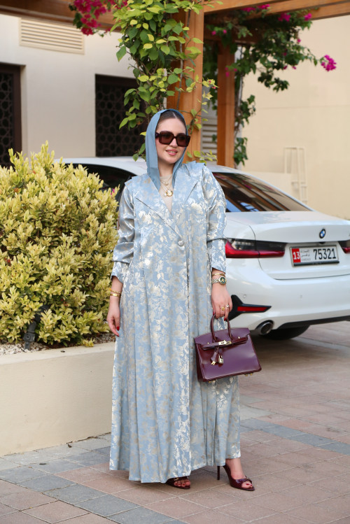 عباية الزهور اللامعة - Dusty Blue