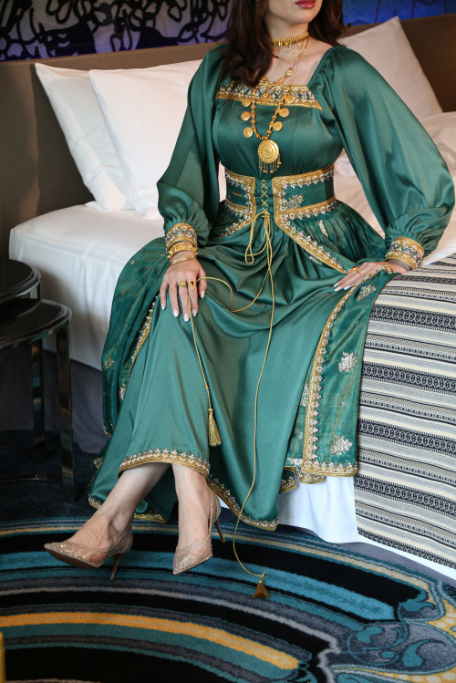 Yasmina (emerald)