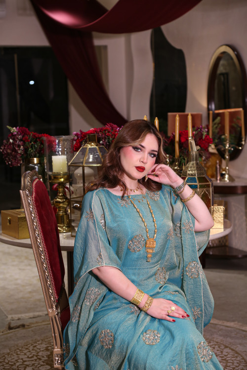 مزيونة ( تيفاني )