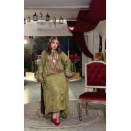 ثوب بلوشي بتطريز بليوار 