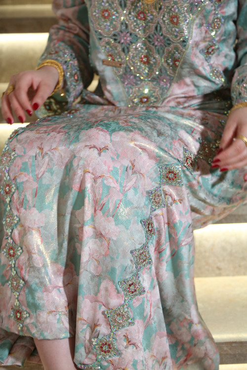 مخور  جاكارد  لامع- Tiffany