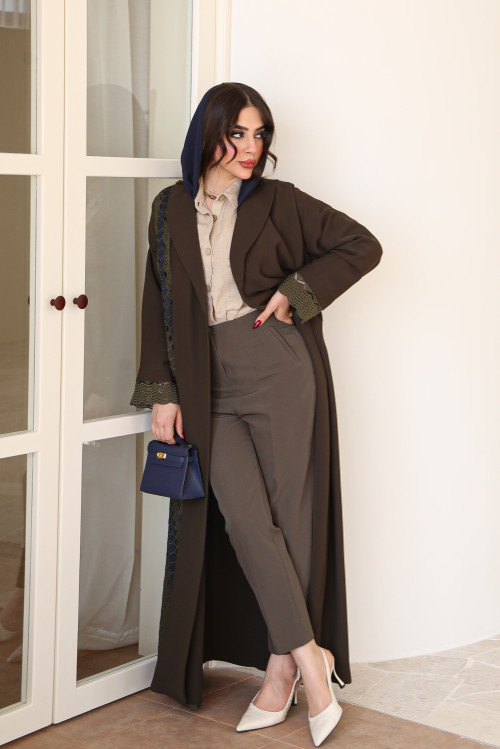 Diwani abaya with olive lace