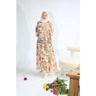 Cream velvet abaya decorated with flowers