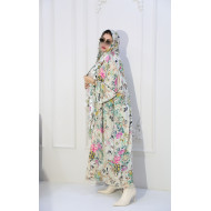 Sugar-coloured velvet abaya decorated with flowers