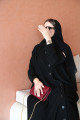 Practical abaya with black buttons