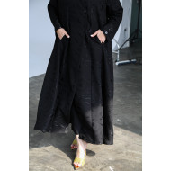 Practical patterned abaya with black buttons