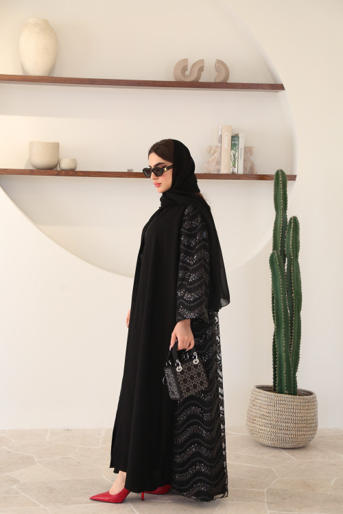 Double chiffon abaya with wavy tulle