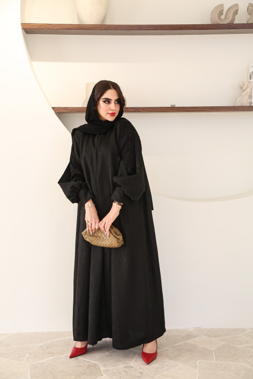 Abaya with layered lace sleeves