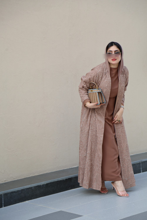 Flesh-colored lace abaya