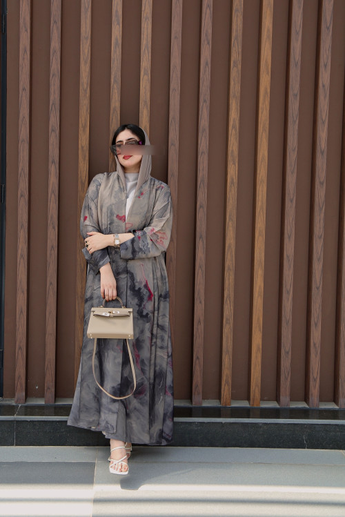 Wavy viscose abaya