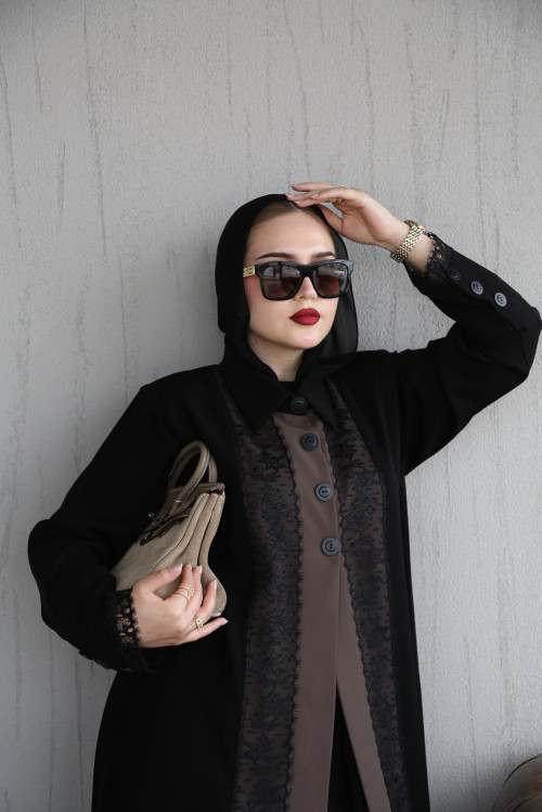 أنتيك بلاك — Antique Black